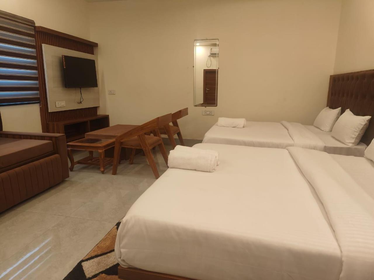 Aroma Resort Rishikesh Luaran gambar